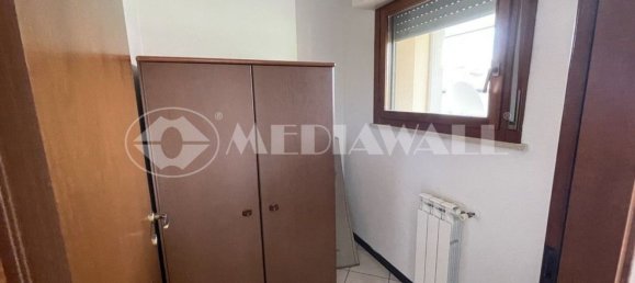 4 rooms House in Pordenone, Italy No. 98890 21