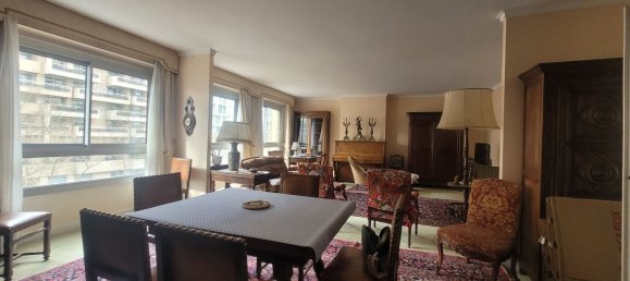 2 bedrooms Apartment in Paris, France No. 327636 2