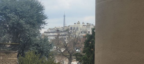 2 bedrooms Apartment in Paris, France No. 327636 3