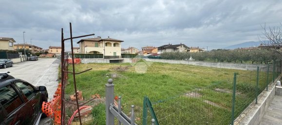 710m² Land in Cannara, Italy No. 153731 8