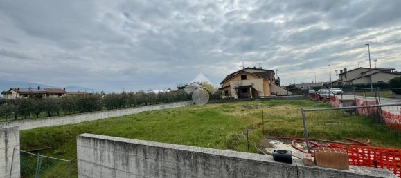 710m² Land in Cannara, Italy No. 153731 7