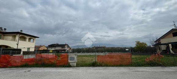 710m² Land in Cannara, Italy No. 153731 9