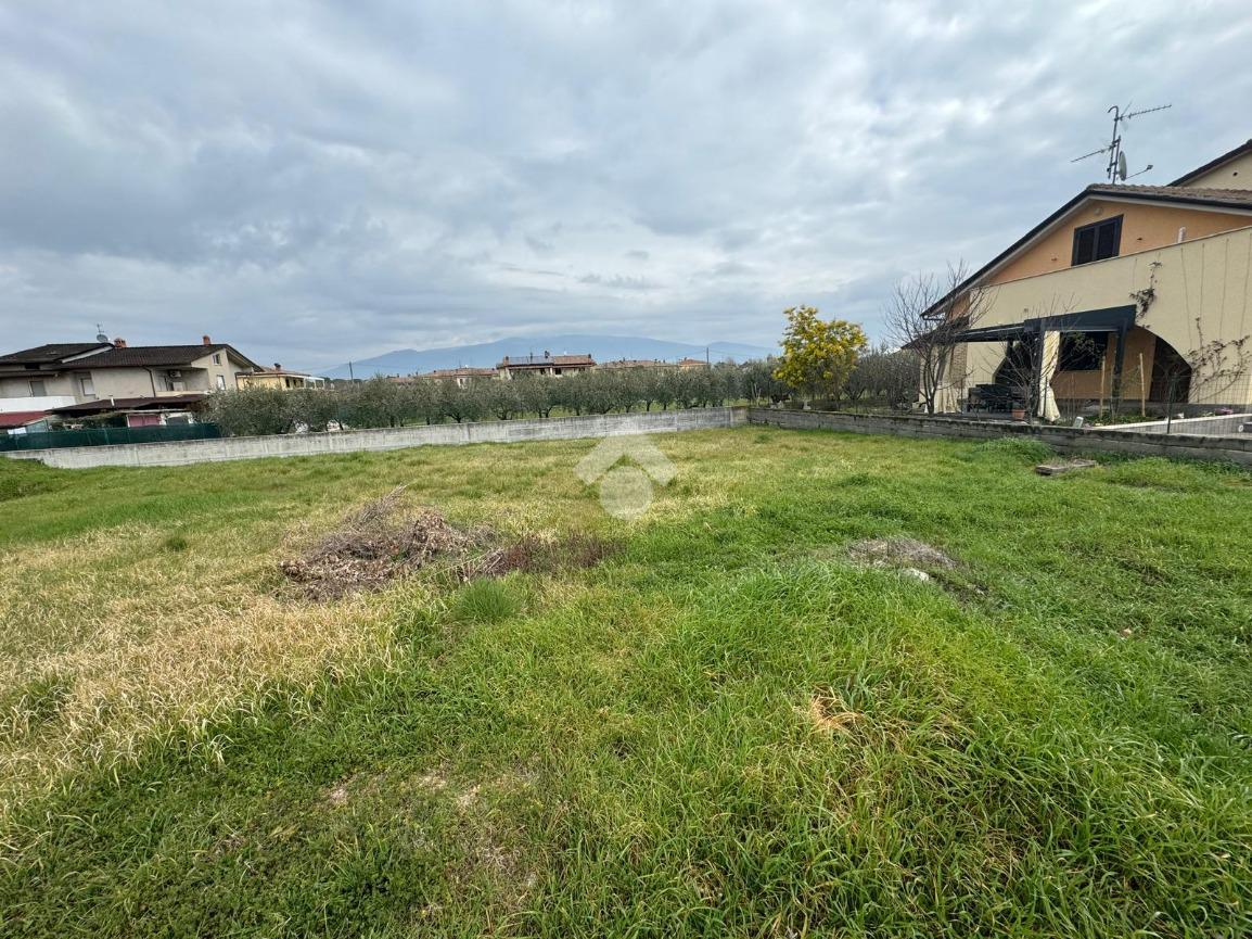 710m² Land in Cannara, Italy No. 153731