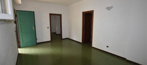 2 rooms Apartment in Sassari, Italy No. 33769 11