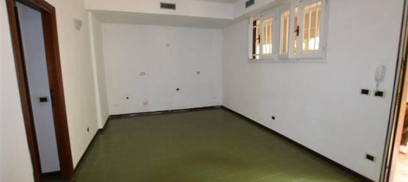 2 rooms Apartment in Sassari, Italy No. 33769 5