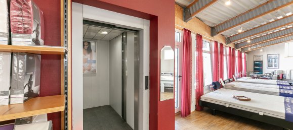 Bâtiment à Neu-Ulm, Germany 1033m² No. 213152 13