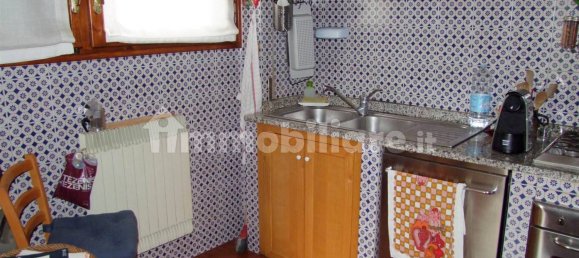 4 غرف نوم فيلا في Pelago, Italy رقم 144493 5