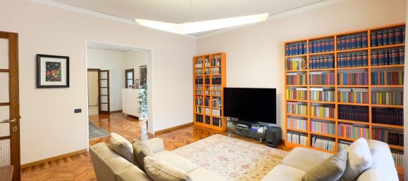 6 rooms Apartment in Florence, Italy No. 190434 5