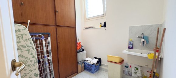 6 rooms Apartment in Florence, Italy No. 190434 17