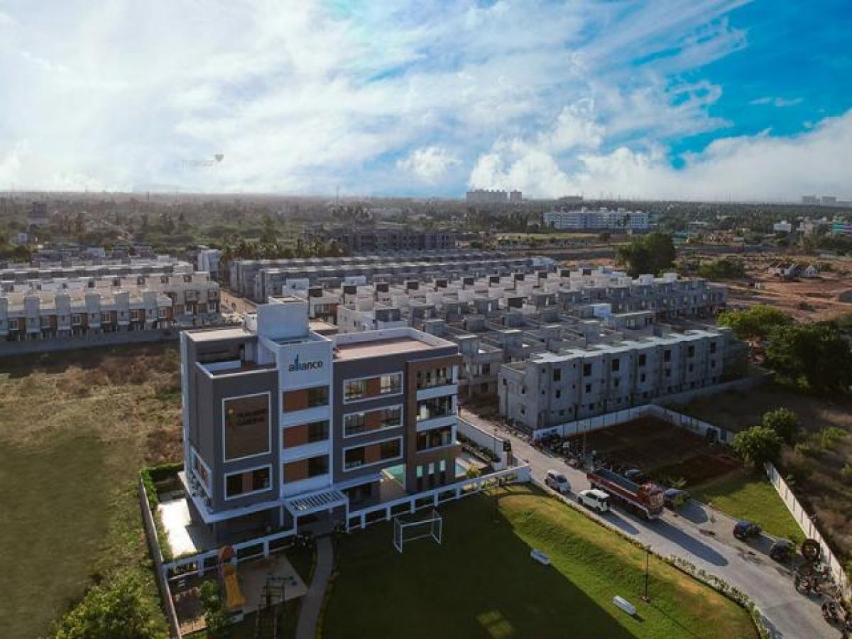 2 bedrooms House in Chennai, India No. 46256