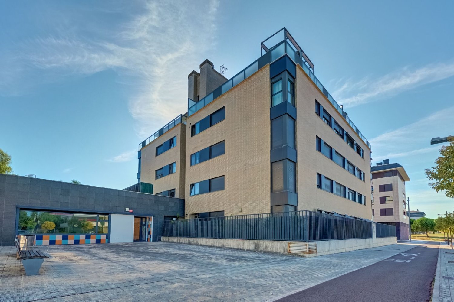 Imóvel comercial em Chartered Community of Navarre, Spain 272 m² N.º 178539