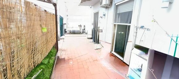 Apartamento de 5 dormitorios en San Giorgio a Cremano, Italy No. 120539 27