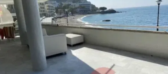 Квартира с 2 спальнями в Альмуньекар, Испания № 174551 3