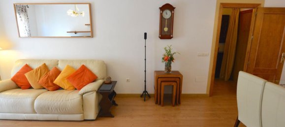 Apartamento de 3 dormitorios en Málaga, Spain No. 185723 3