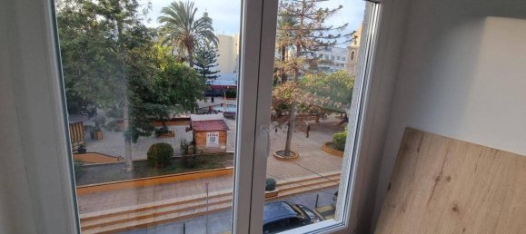 Apartamento de 2 dormitorios en Torrevieja, Spain No. 186374 26