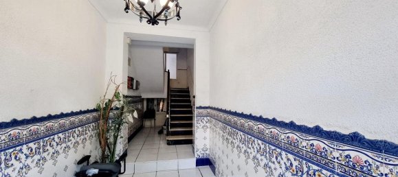 Apartamento de 2 dormitorios en Torrevieja, Spain No. 186374 2