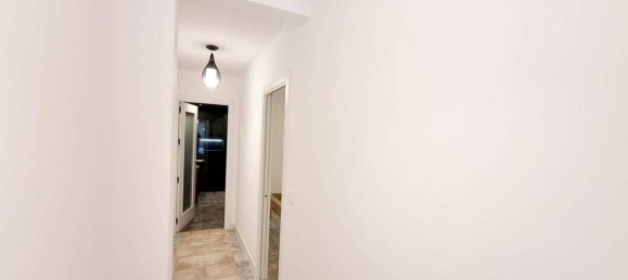 Apartamento de 2 dormitorios en Torrevieja, Spain No. 186374 18