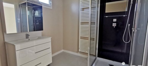 2 bedrooms House in Oulches, France No. 222782 6