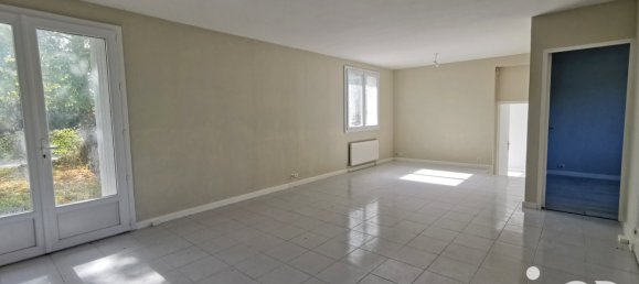 2 bedrooms House in Oulches, France No. 222782 2