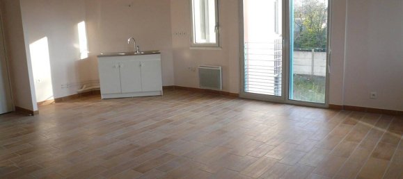 3 bedrooms Apartment in Montargis, France No. 78511 8