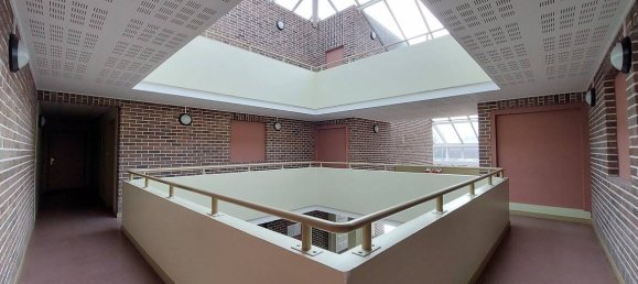 3 bedrooms Apartment in Montargis, France No. 78511 6