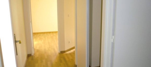 3 bedrooms Apartment in Montargis, France No. 78511 11