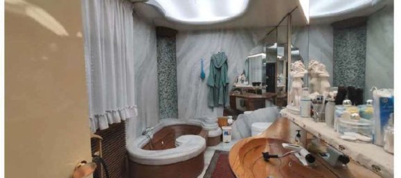 7-Zimmer Wohnung in Padua, Italy, Nr. 16136 15