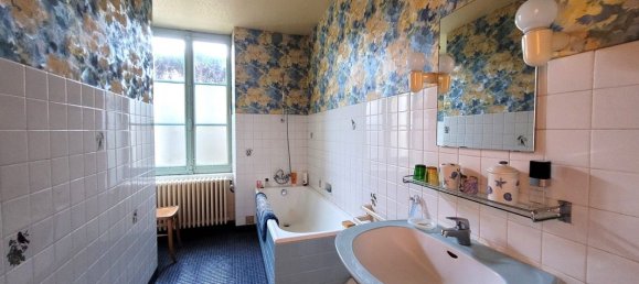 4 Schlafzimmer Haus in Chateaumeillant, France, Nr. 75390 11