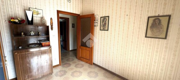 Apartamento de 4 habitaciónes en Foggia, Italy No. 173000 15