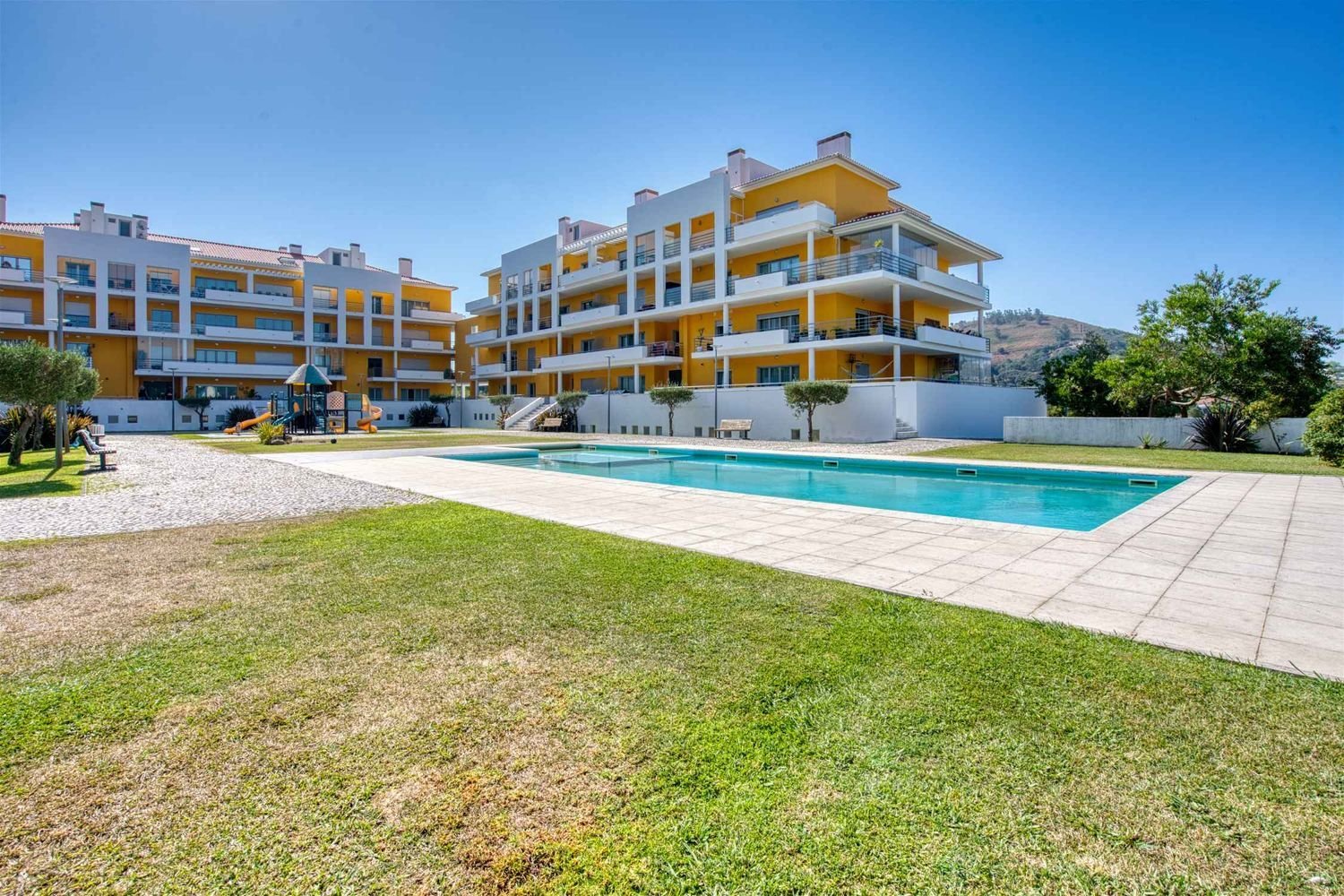 3 bedrooms Apartment in Mafra, Portugal No. 248753