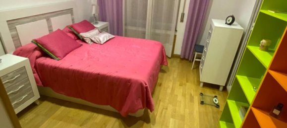 Apartamento de 3 dormitorios en Madrid, Spain No. 171792 16