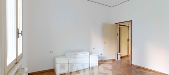 3 rooms Apartment in Venice, Italy No. 126235 16