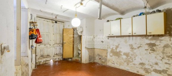2 Schlafzimmer Haus in Monte San Giusto, Italy, Nr. 87116 15
