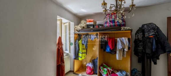 2 Schlafzimmer Haus in Monte San Giusto, Italy, Nr. 87116 3