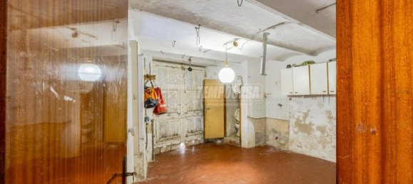 2 Schlafzimmer Haus in Monte San Giusto, Italy, Nr. 87116 14