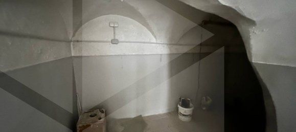 1غرفة مستودع في Naples, Italy رقم 25533 14