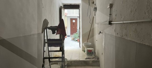 1غرفة مستودع في Naples, Italy رقم 25533 8