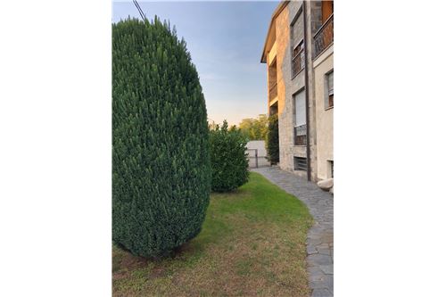 7 chambres Villa à Busto Arsizio, Italy No. 298564