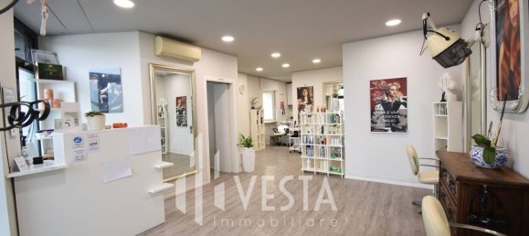 Imóvel comercial em Airuno, Italy 55 m² N.º 312055 13
