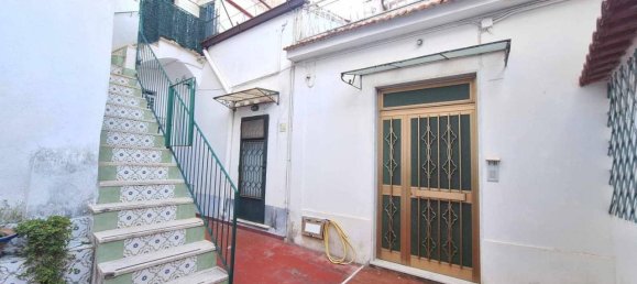 7 rooms Apartment in Vietri sul Mare, Italy No. 33755 5