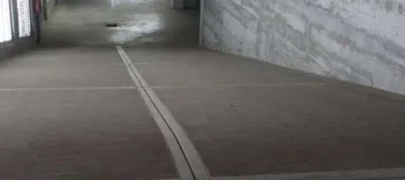 Garage in Prato, Italy 298m², Nr. 335962 9