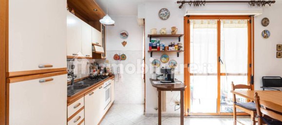 2 Schlafzimmer Wohnung in Rome, Italy, Nr. 55711 5