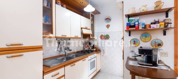 2 Schlafzimmer Wohnung in Rome, Italy, Nr. 55711 4