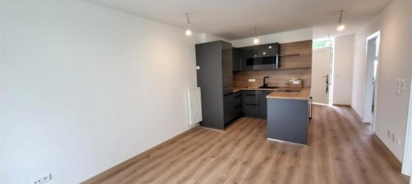 Квартира с 3 комнатами в Фюрстенфельд, Австрия № 20644 2