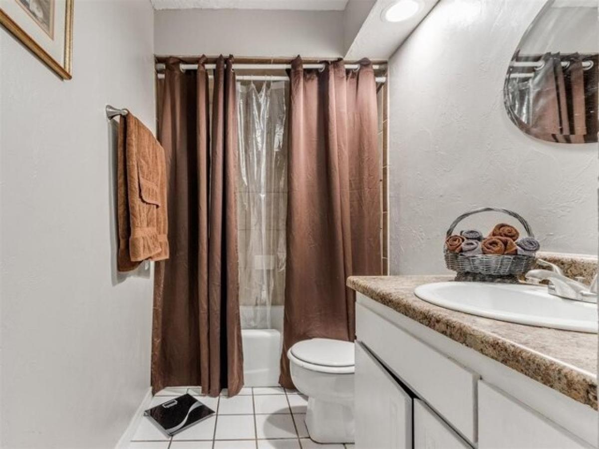 3 bedrooms House in Oklahoma City, USA No. 392020