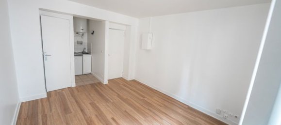 Estudio en Paris, France No. 309880 3