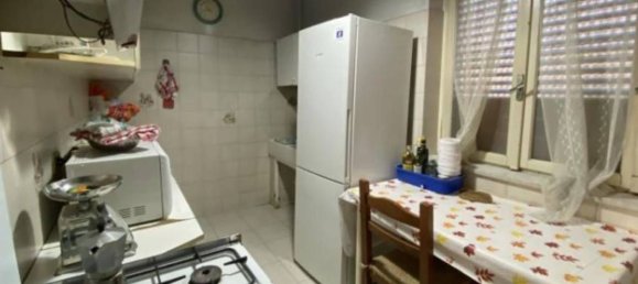 3-salle Appartement à Casei Gerola, Italy No. 311912 8