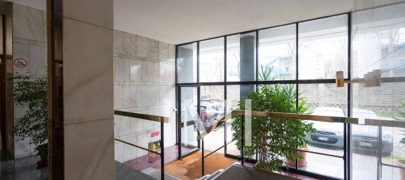 Apartamento de 2 dormitorios en Milan, Italy No. 241364 34