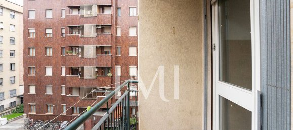 Apartamento de 2 dormitorios en Milan, Italy No. 241364 15