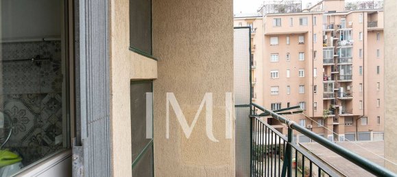 Apartamento de 2 dormitorios en Milan, Italy No. 241364 14